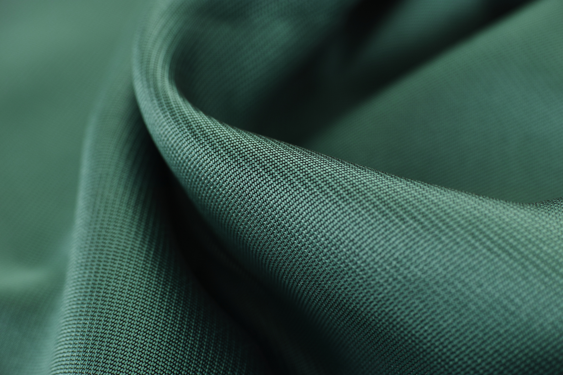 6 Bahan Baju Koko Yang Bagus - Polyester