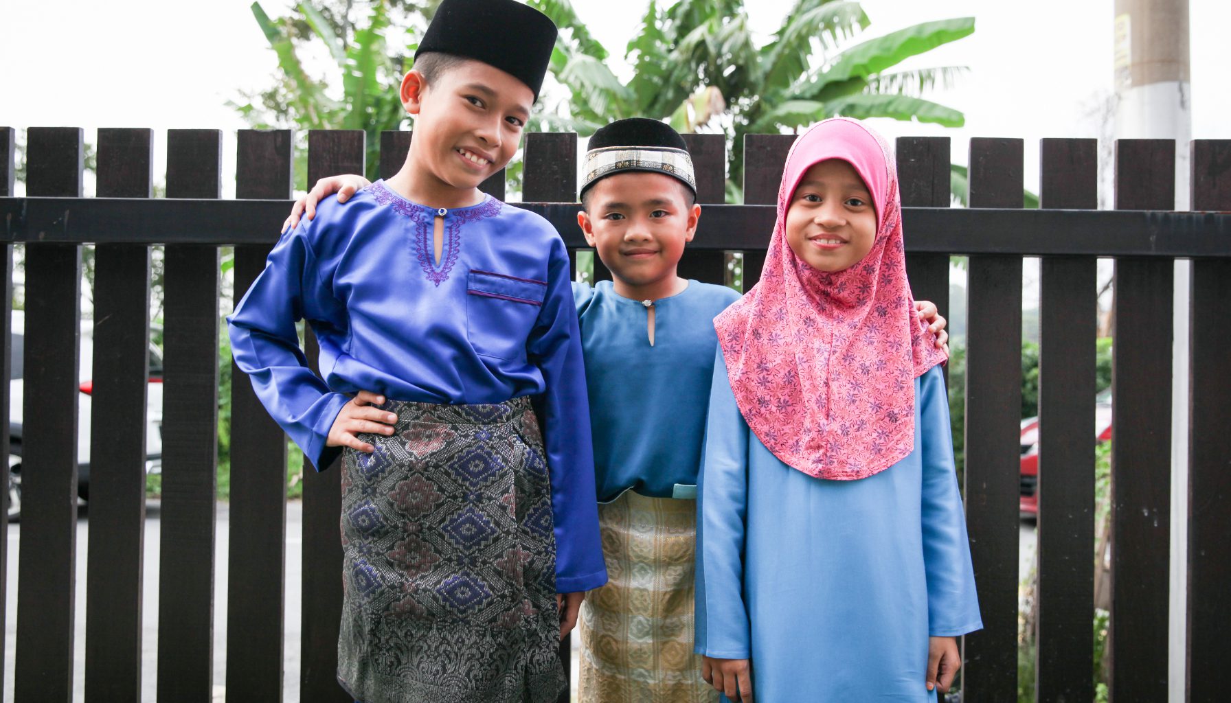 Contoh Baju Melayu dan Baju Kurung