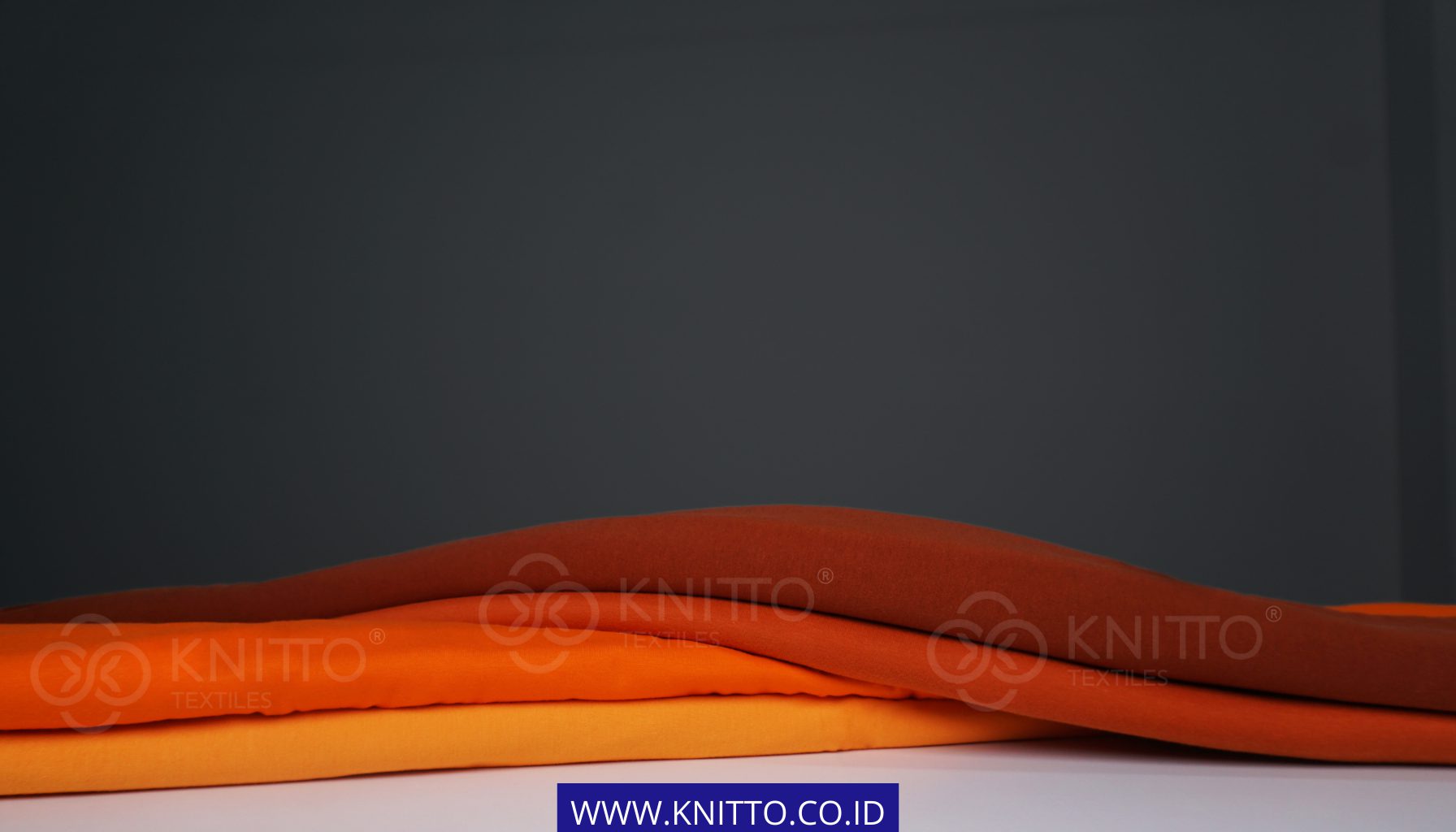 Koleksi Warna Orange di Knitto Textiles