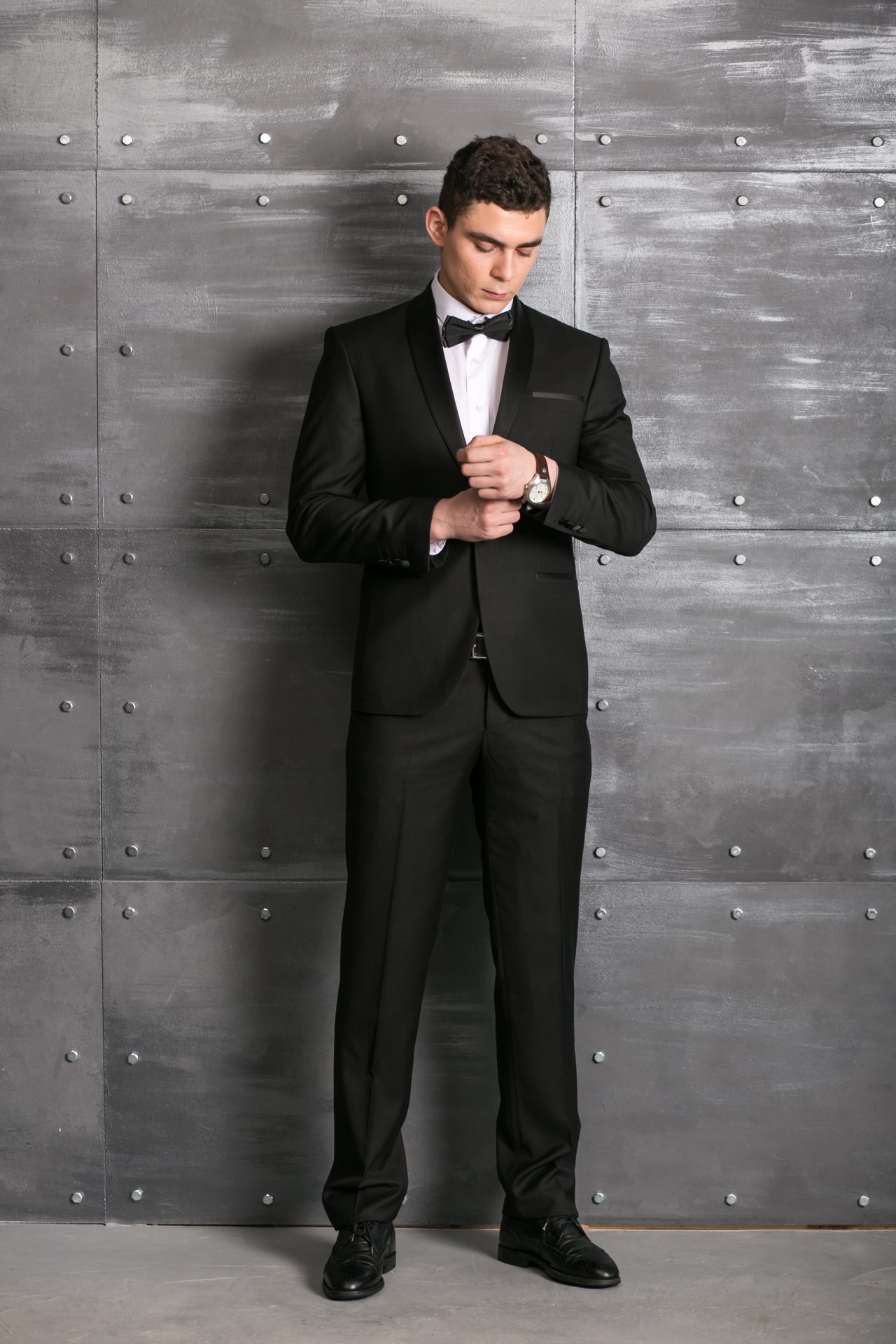 Jenis Jenis Dresscode Yang Populer Black Tie