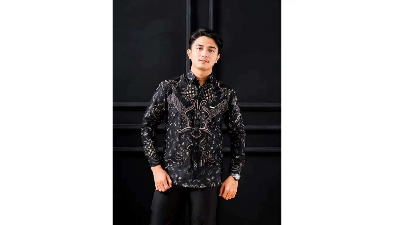 Model Baju Batik Pria Modern