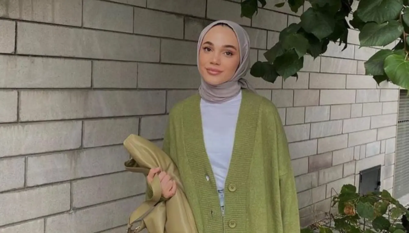 Baju Hijau Cocok dengan jlbab Warna Apa - Abu-abu