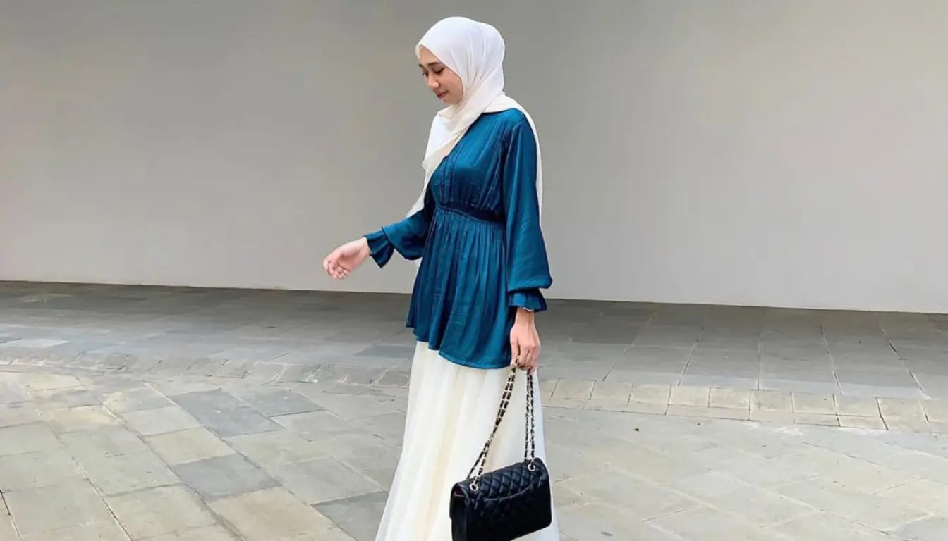 Baju Hijau Cocok dengan Jilbab Warna Apa - Putih