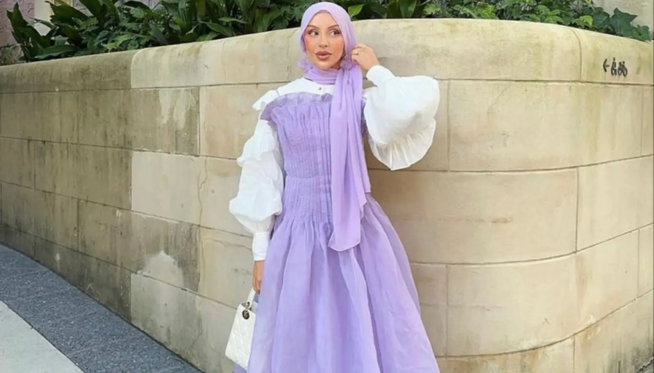 Baju Ungu Cocok dengan Jilbab Warna Apa? Coba Jilbab Ungu (Sumber: Pinterest)