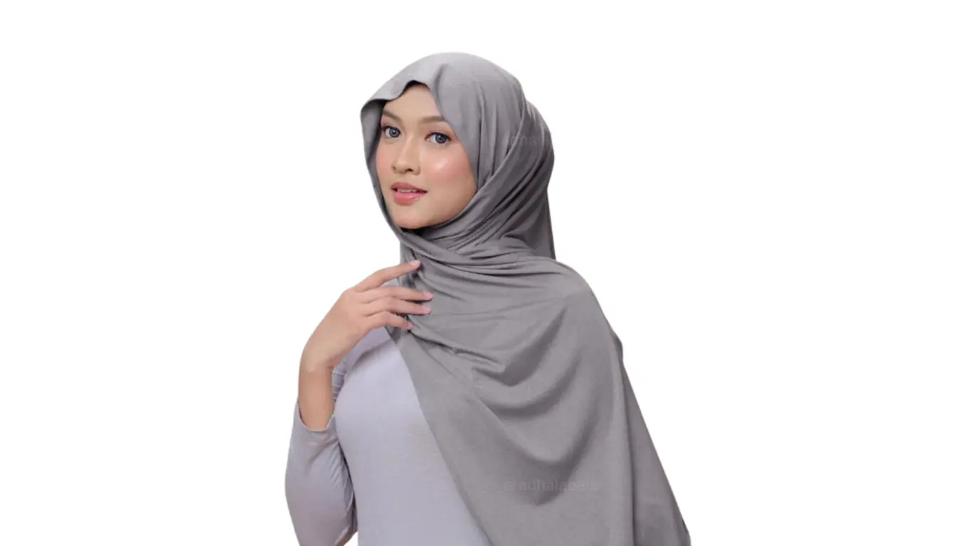 Ilustrasi Mengenakan Pashmina Inner Bahan Kaos