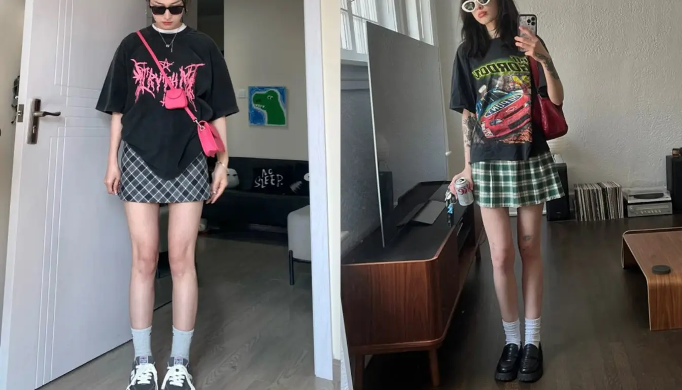 Perpaduan Kaos Grafis dan Tartan Mini Skirt